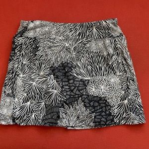 Title 9 black and white skirt